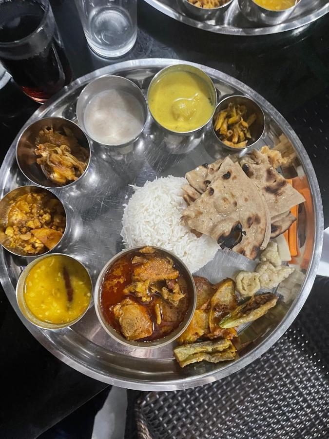 Отель Mithila Thali By Chef Santosh Shah Джанакпур Экстерьер фото